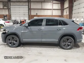 2021 Volkswagen Atlas SE with VIN 1V2PE2CA4MC237027, listed as a IAAI auction lot 41715979 with 38,306 mi miles and . Bid and sale history available at DreamBid. Image 15.