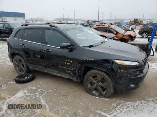 2016 Jeep Cherokee 75th Anniversary with VIN 1C4PJMCB4GW271456, listed as a Copart auction lot 87192984 with 126,184 mi miles and Clean Title. Bid and sale history available at carsss.com. Image 4.