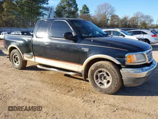 2000 Ford F-150 XL z VIN 1FTRX07LXYKA08240, wystawiony jako IAAI lot #41298851 z przebiegiem Nie podano mil oraz . Historia ofert i sprzedaży dostępna na DreamBid. Obrazek 1.