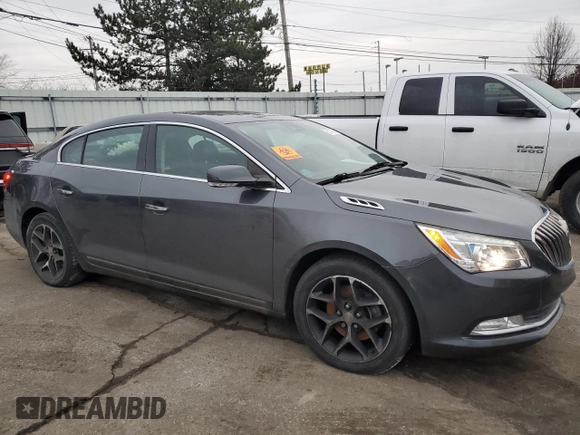 2016 Buick LaCrosse Sport Touring with VIN 1G4G45G31GF181189, listed as a Copart auction lot 44041715 with 135,643 mi miles and Clean Title. Bid and sale history available at carsss.com. Image 4.