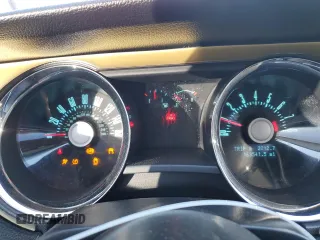 2011 Ford Mustang V6 with VIN 1ZVBP8AMXB5114109, listed as a Copart auction lot 81059824 with 163,541 mi miles and Salvage Title. Bid and sale history available at carsss.com. Image 9.