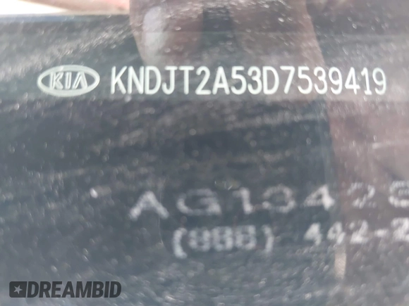 2013 Kia Soul with VIN KNDJT2A53D7539419, listed as a IAAI auction lot 40637283 with 148,621 mi miles. Bid and sale history available at carsss.com. Image 9.