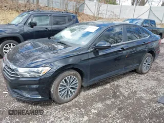 2021 Volkswagen Jetta S z VIN 3VWC57BU0MM035340, wystawiony jako IAAI lot #42045819 z przebiegiem 76 751 mil mil oraz . Historia ofert i sprzedaży dostępna na DreamBid. Obrazek 17.