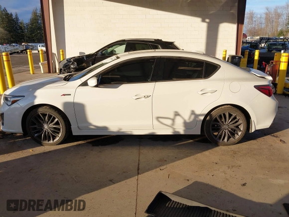 2019 Acura ILX Premium with VIN 19UDE2F8XKA001182, listed as a IAAI auction lot 41506995 with 72,877 mi miles and . Bid and sale history available at DreamBid. Image 14.