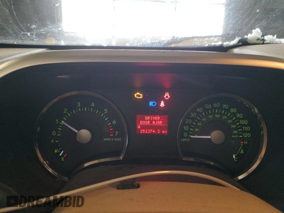 2006 Mercury Mountaineer Premier with VIN 4M2EU38896ZJ01560, listed as a Copart auction lot 49839295 with 251,374 mi miles and Clean title. Bid and sale history available at DreamBid. Image 9.