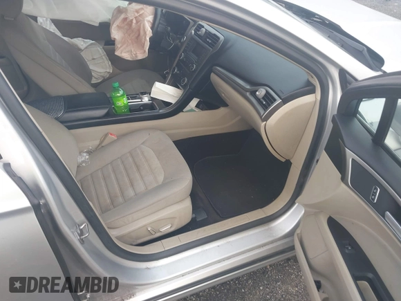 2018 Ford Fusion SE z VIN 3FA6P0HD2JR207865, wystawiony jako IAAI lot #41835895 z przebiegiem 91 069 mil mil oraz . Historia ofert i sprzedaży dostępna na DreamBid. Obrazek 5.