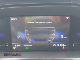 2022 Volkswagen Taos SE z VIN 3VVSX7B2XNM062037, wystawiony jako IAAI lot #42051064 z przebiegiem 30 149 mil mil oraz . Historia ofert i sprzedaży dostępna na DreamBid. Obrazek 7.