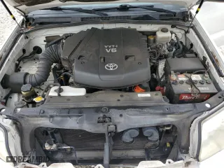 2006 Toyota 4Runner SR5 with VIN JTEZU14R460070230, listed as a Copart auction lot 51115565 with 180,858 mi miles and Salvage Title. Bid and sale history available at carsss.com. Image 12.