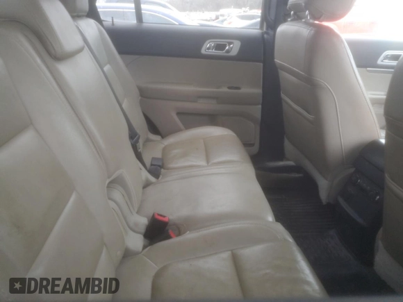 2013 Ford Explorer XLT z VIN 1FM5K8D85DGC31161, wystawiony jako Copart lot #44754465 z przebiegiem 213 442 mil mil oraz Szkoda całkowita • Salvage title. Historia ofert i sprzedaży dostępna na DreamBid. Obrazek 11.