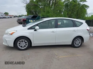 2013 Toyota Prius Two with VIN JTDZN3EU2D3188496, listed as a IAAI auction lot 42169350 with 201,557 mi miles and . Bid and sale history available at carsss.com. Image 14.