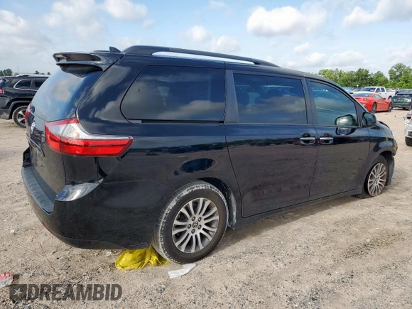 2020 Toyota Sienna XLE Auto Access Seat z VIN 5TDYZ3DC3LS081091, wystawiony jako Copart lot #60678655 z przebiegiem 121 443 mil mil oraz Szkoda całkowita • Salvage title. Historia ofert i sprzedaży dostępna na DreamBid. Obrazek 3.