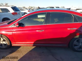 2016 Hyundai Sonata Hybrid Limited with VIN KMHE34L11GA027569, listed as a IAAI auction lot 41409224 with 111,006 mi miles. Bid and sale history available at carsss.com. Image 14.
