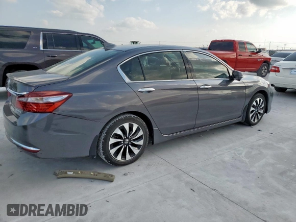 2017 Honda Accord Touring z VIN JHMCR6F79HC000923, wystawiony jako Copart lot #60062255 z przebiegiem 92 597 mil mil oraz Czysty tytuł • Clean title. Historia ofert i sprzedaży dostępna na DreamBid. Obrazek 3.