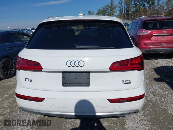2018 Audi Q5 Premium Plus with VIN WA1BNAFY1J2103568, listed as a IAAI auction lot 41445298 with 38,385 mi miles. Bid and sale history available at carsss.com. Image 16.
