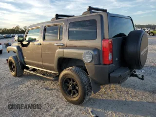 2008 Hummer H3 SUV with VIN 5GTEN13E688193085, listed as a Copart auction lot 83039714 with 106,990 mi miles and Salvage Title. Bid and sale history available at carsss.com. Image 2.