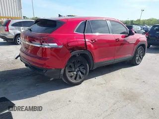 2024 Volkswagen Atlas SE z VIN 1V2KE2CA5RC250418, wystawiony jako IAAI lot #42231854 z przebiegiem 8 304 mil mil oraz . Historia ofert i sprzedaży dostępna na DreamBid. Obrazek 4.