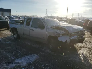 2007 Chevrolet Silverado 1500 LT w/1LT with VIN 2GCEC19C371731018, listed as a Copart auction lot 44953335 with 0 mi miles and Salvage Title. Bid and sale history available at carsss.com. Image 4.