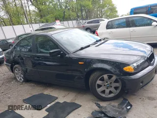 2003 BMW 3 Series 325i with VIN WBAEV334X3KL81434, listed as a IAAI auction lot 42186211 with 173,179 mi miles and . Bid and sale history available at DreamBid. Image 13.