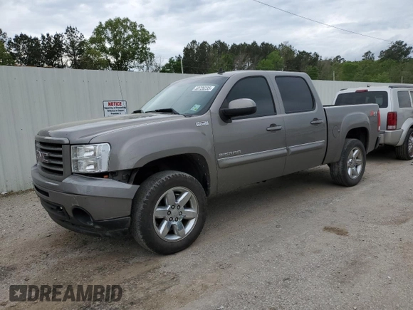 2013 GMC Sierra 1500 SLT with VIN 3GTP2WE25DG159541, listed as a Copart auction lot 50726235 with 46,039 mi miles and Salvage title. Bid and sale history available at DreamBid. Image 1.