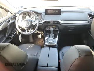 2023 Mazda CX-9 Touring с VIN JM3TCBCY6P0641298, выставлен на аукционе Copart как лот 58683415 с пробегом 16 754 миль миль и Списание • Salvage title. История ставок и продаж доступна на DreamBid. Изображение 8.