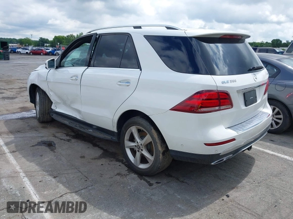 2017 Mercedes-Benz GLE 350 z VIN 4JGDA5HB6HA989666, wystawiony jako IAAI lot #42265677 z przebiegiem 110 215 mil mil oraz . Historia ofert i sprzedaży dostępna na DreamBid. Obrazek 3.