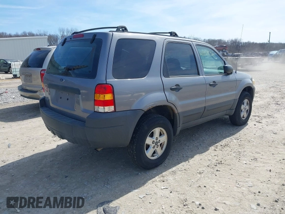 2007 Ford Escape XLS с VIN 1FMYU02Z77KA62394, выставлен на аукционе IAAI как лот 41858635 с пробегом 165 948 миль миль и . История ставок и продаж доступна на DreamBid. Изображение 4.