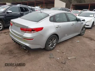2019 Kia Optima LX z VIN 5XXGT4L34KG332883, wystawiony jako IAAI lot #41389571 z przebiegiem 54 280 mil mil oraz . Historia ofert i sprzedaży dostępna na DreamBid. Obrazek 4.