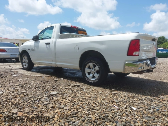 2015 Ram 1500 Tradesman with VIN 3C6JR6DTXFG604149, listed as a IAAI auction lot 42431921 with 276,381 mi miles and . Bid and sale history available at DreamBid. Image 3.