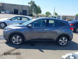 2021 Honda HR-V LX with VIN 3CZRU6H37MM713309, listed as a IAAI auction lot 42171397 with 25,693 mi miles and . Bid and sale history available at carsss.com. Image 14.
