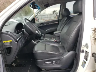 2012 Hyundai Veracruz Limited with VIN KM8NUDCCXCU197825, listed as a Copart auction lot 52747625 with Not provided miles and Clean title. Bid and sale history available at DreamBid. Image 7.