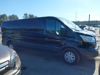 2017 Ford Transit XL z VIN 1FBZX2ZM1HKB13397, wystawiony jako IAAI lot #41647229 z przebiegiem 74 549 mil mil oraz . Historia ofert i sprzedaży dostępna na DreamBid. Obrazek 13.