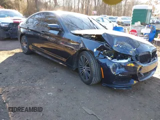 2020 BMW 5 Series 540i xDrive z VIN WBAJS3C09LWW79860, wystawiony jako IAAI lot #41612950 z przebiegiem 33 153 mil mil oraz . Historia ofert i sprzedaży dostępna na DreamBid. Obrazek 1.