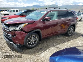 2017 Toyota Highlander XLE z VIN 5TDJZRFH9HS365538, wystawiony jako Copart lot #56796255 z przebiegiem 180 933 mil mil oraz Szkoda całkowita • Salvage title. Historia ofert i sprzedaży dostępna na DreamBid. Obrazek 1.