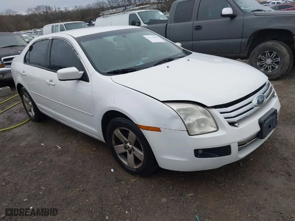 2007 Ford Fusion SE with VIN 3FAHP07167R146612, listed as a IAAI auction lot 41732649 with 237,389 mi miles. Bid and sale history available at carsss.com. Image 1.