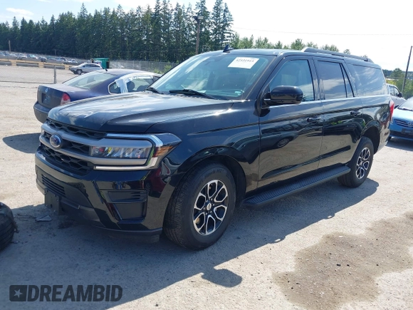 2024 Ford Expedition Max XLT z VIN 1FMJK1J88REA19268, wystawiony jako IAAI lot #42531915 z przebiegiem 34 917 mil mil oraz . Historia ofert i sprzedaży dostępna na DreamBid. Obrazek 18.