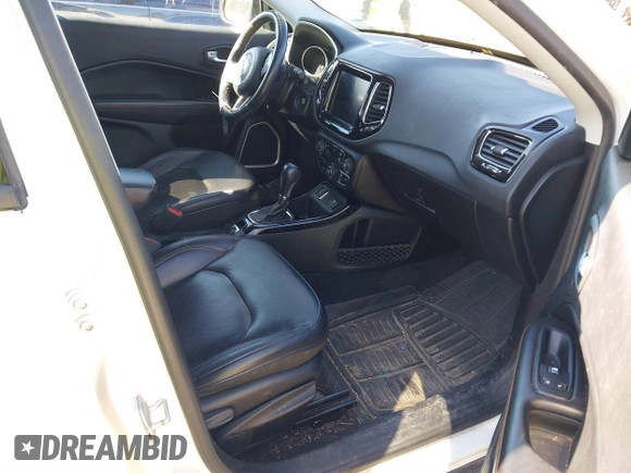 2018 Jeep Compass Limited with VIN 3C4NJCCB5JT407057, listed as a IAAI auction lot 41773636 with 92,272 mi miles and . Bid and sale history available at DreamBid. Image 5.
