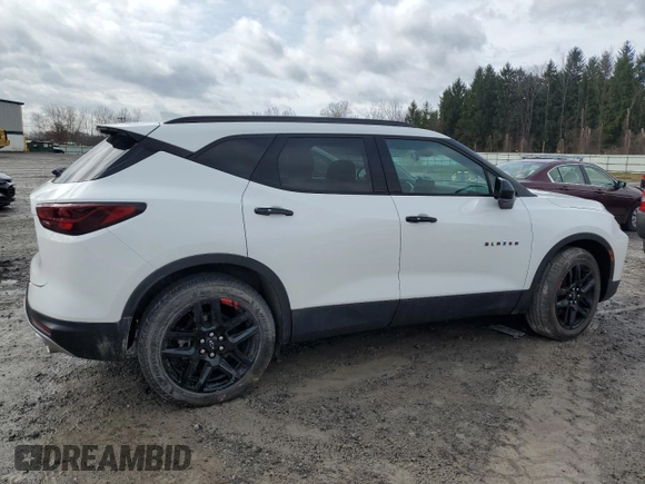 2024 Chevrolet Blazer LT with VIN 3GNKBHR45RS203471, listed as a Copart auction lot 51414145 with 4,462 mi miles and Salvage title. Bid and sale history available at DreamBid. Image 3.