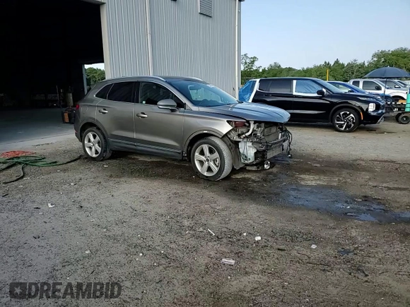 2017 Lincoln MKC Premiere z VIN 5LMCJ1C95HUL16078, wystawiony jako Copart lot #55853005 z przebiegiem 114 821 mil mil oraz Szkoda całkowita • Salvage title. Historia ofert i sprzedaży dostępna na DreamBid. Obrazek 15.