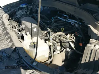 2021 Ford Explorer z VIN 1FMSK7BH7MGA95518, wystawiony jako IAAI lot #43216472 z przebiegiem 81 098 mil mil oraz . Historia ofert i sprzedaży dostępna na DreamBid. Obrazek 19.