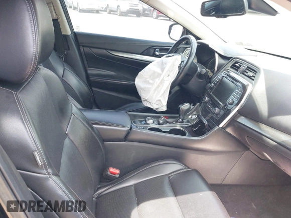 2020 Nissan Maxima SV с VIN 1N4AA6CV9LC363529, выставлен на аукционе IAAI как лот 42076208 с пробегом 133 913 миль миль и . История ставок и продаж доступна на DreamBid. Изображение 5.