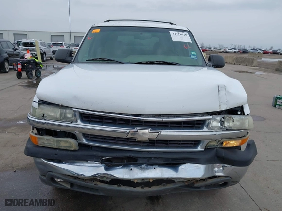 2001 Chevrolet Tahoe LT with VIN 1GNEC13T51R158637, listed as a IAAI auction lot 41718610 with 101,984 mi miles. Bid and sale history available at carsss.com. Image 6.