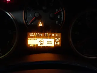 2015 Nissan Titan SV z VIN 1N6AA0EC6FN502962, wystawiony jako IAAI lot #41358935 z przebiegiem 102 204 mil mil oraz . Historia ofert i sprzedaży dostępna na DreamBid. Obrazek 7.