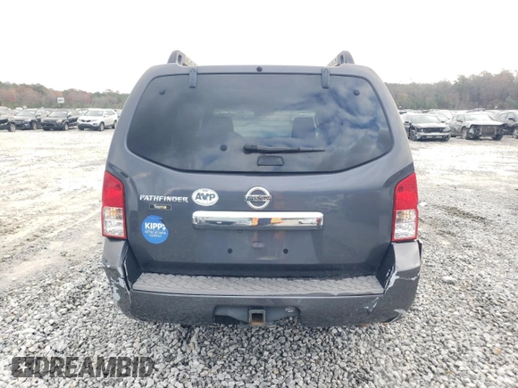 2011 Nissan Pathfinder S z VIN 5N1AR1NN2BC608233, wystawiony jako Copart lot #84713034 z przebiegiem 222 988 mil mil oraz Czysty tytuł • Clean title. Historia ofert i sprzedaży dostępna na DreamBid. Obrazek 6.