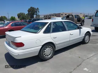1995 Ford Taurus GL with VIN 1FALP52U1SA316497, listed as a IAAI auction lot 42496412 with 125,193 mi miles and . Bid and sale history available at DreamBid. Image 4.
