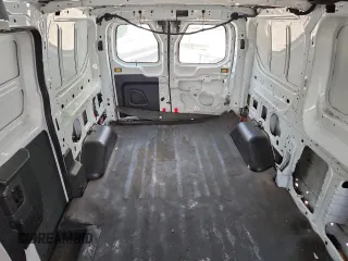 2017 Ford Transit с VIN 1FTYE1ZM4HKA59357, выставлен на аукционе Copart как лот 61560815 с пробегом 235 902 миль миль и Списание • Salvage title. История ставок и продаж доступна на DreamBid. Изображение 10.