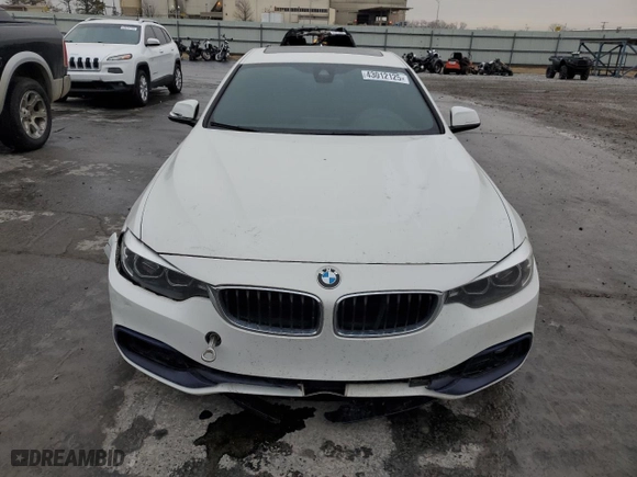 2019 BMW 4 Series 430i with VIN WBA4J1C58KBM13915, listed as a Copart auction lot 43012125 with 113,341 mi miles and Salvage Title. Bid and sale history available at carsss.com. Image 5.