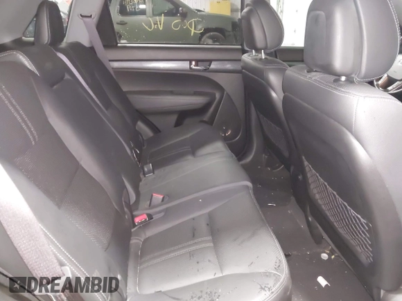 2011 Kia Sorento SX with VIN 5XYKW4A27BG110233, listed as a IAAI auction lot 41932749 with 109,029 mi miles. Bid and sale history available at carsss.com. Image 8.