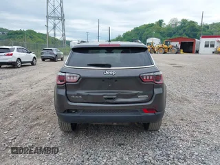 2018 Jeep Compass Altitude с VIN 3C4NJDBB6JT175768, выставлен на аукционе IAAI как лот 42207778 с пробегом 108 700 миль миль и . История ставок и продаж доступна на DreamBid. Изображение 17.