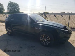2018 Jaguar F-Pace 25t Premium with VIN SADCJ2FX7JA248983, listed as a Copart auction lot 59092755 with 102,771 mi miles and Salvage title. Bid and sale history available at DreamBid. Image 4.