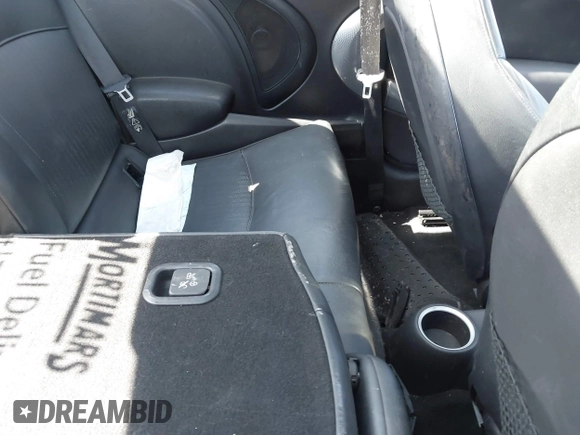 2007 MINI Hardtop S with VIN WMWMF73507TT83203, listed as a IAAI auction lot 41832035 with Not Provided miles and . Bid and sale history available at DreamBid. Image 8.